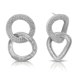 Shraddha Kapoor in Velora