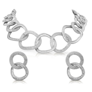 Shraddha Kapoor in Velora