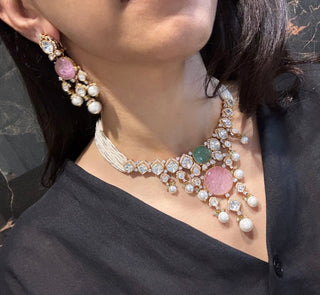 Eira - Pink Doublet Necklace Set