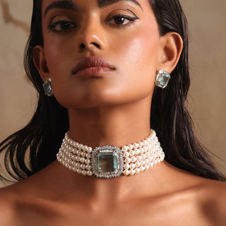 Serena - Aqua Blue Stone Pearl Choker