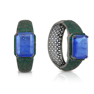 Isbah - Green Statement Hoops