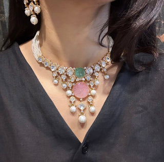 Eira - Pink Doublet Necklace Set