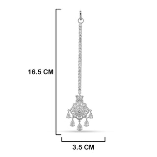 Huda Kattan in Faizah Tikka